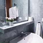 Θέρετρο Palac Pod Kampinosem - Blisko Warszawy Leszno (Masovia)